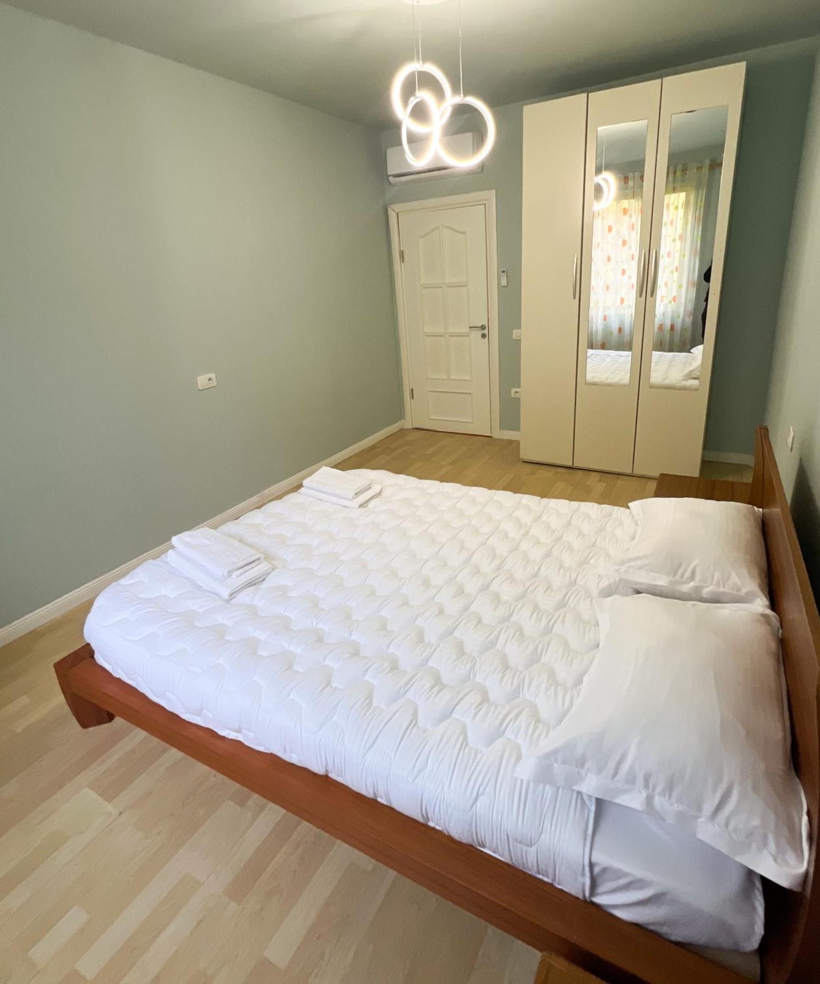 Sea View Apartments Durrës Kültér fotó